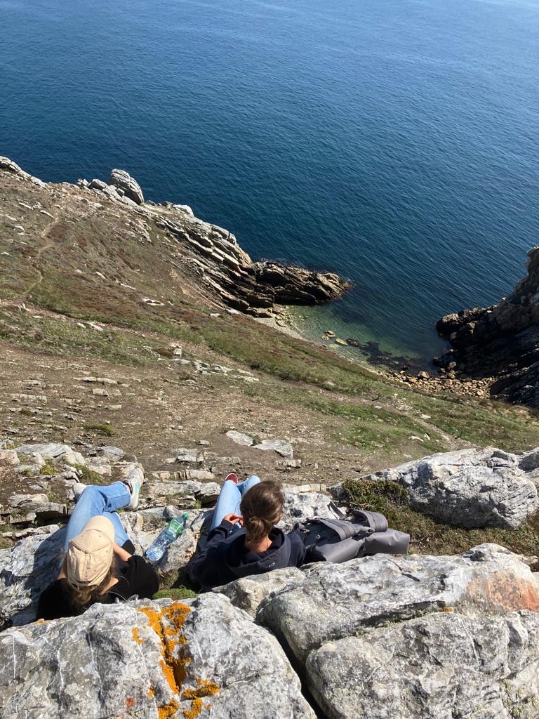 The Paradox of&nbsp;Awareness